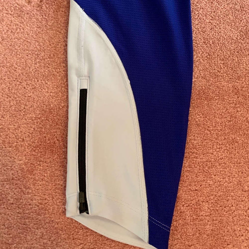 EUC Under Armour Leggings - Picture 4 of 5